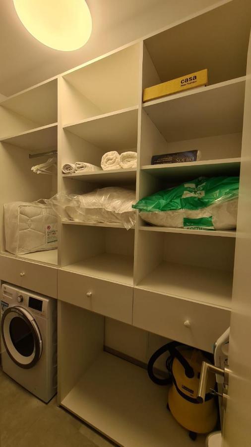 Cozy Studio Apartment Брашов Екстериор снимка